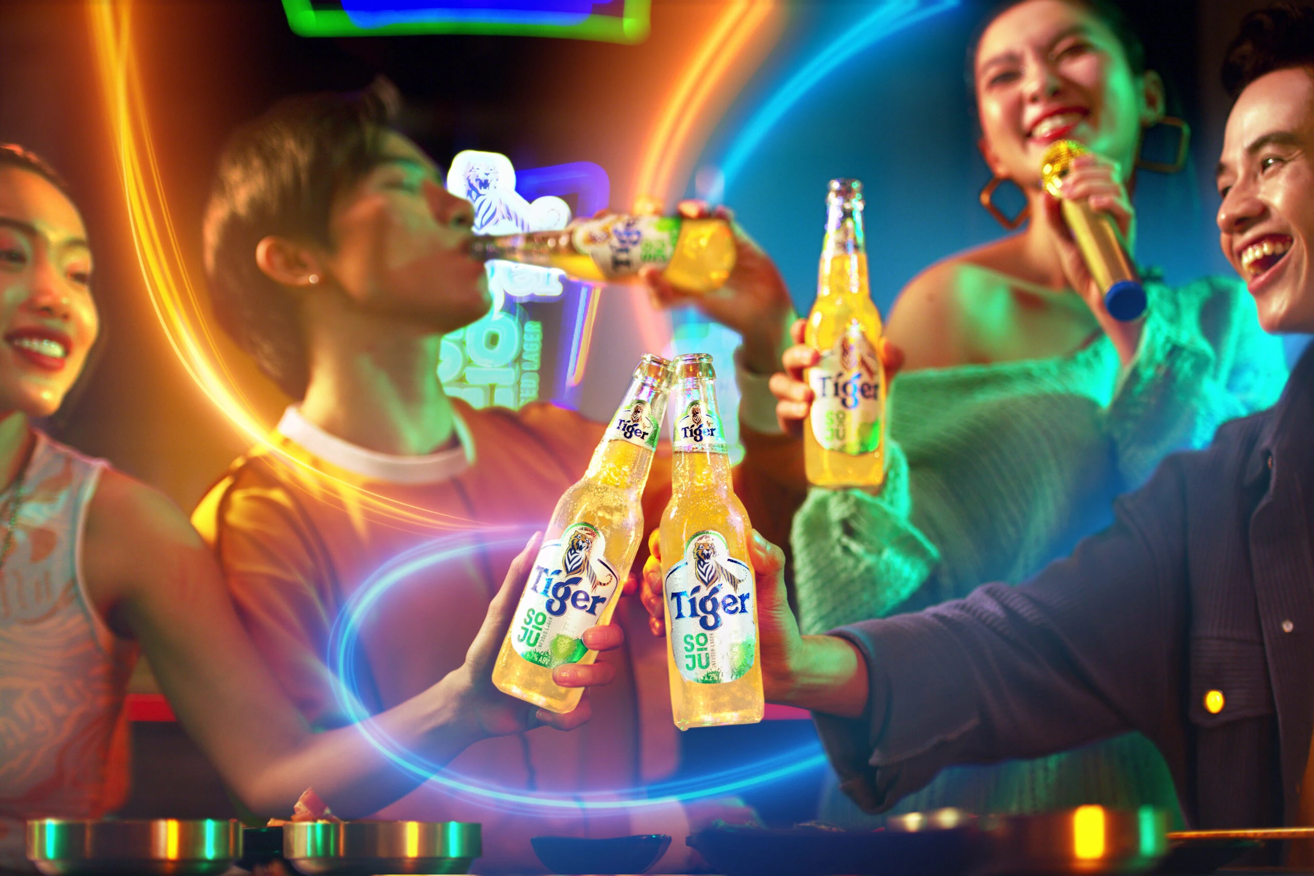 TIGERSOJU_8874_CLOSEUP BOTTLE_LowRes_GK_v022